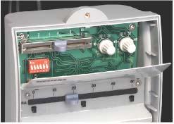 Example Kontinuerlig styrning av värmeventilen med styrsignal och in-/urkoppling av en elektrisk luftvärmare via 13 14 3332Z2 Example Kontinuerlig styrning av värmeventilen med styrsignal och