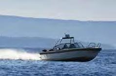 - 28 8,86 2,60 KG 1 800 400 300-800 hk 8 UTRUSTNING Navi Simrad NSS 12 Evo3 Targabåge Automatiska Trimplan Zipwake Hydraulisk styrning Vindrutetorkare sb och bb Dynset Akterkapell Performance