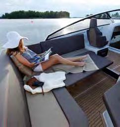 - Navi Garmin 7412xsv inkl ekolodsgivare Sjökort Garmin Bluechart g2 Bogpropeller Hydraulstyrning med tilt-ratt Trimplan med indikator