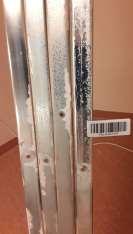 K8-185 Streckkod TSL-A-001297 Vägglist, för glasskåp upphängning,