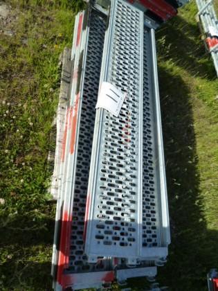 Altrad golv i metall,