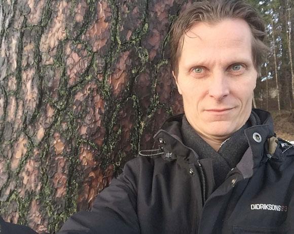 Miljöskyddssekreterare Tommi Maasilta har ett arbete som motsvarar hans värderingar Jag arbetar i Askola kommuns miljöskyddsenhet som miljöskyddstjänsteinnehavare för fyra kommuner.