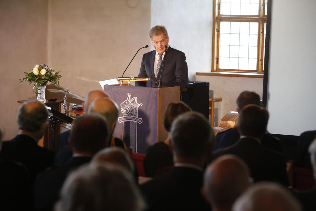 Polisen firade sitt 200-årsjubileum med temat Trygghet genom tiderna. Vid jubileumsårets huvudfest i Åbo framförde även republikens president Sauli Niinistö sin hälsning till polisen.