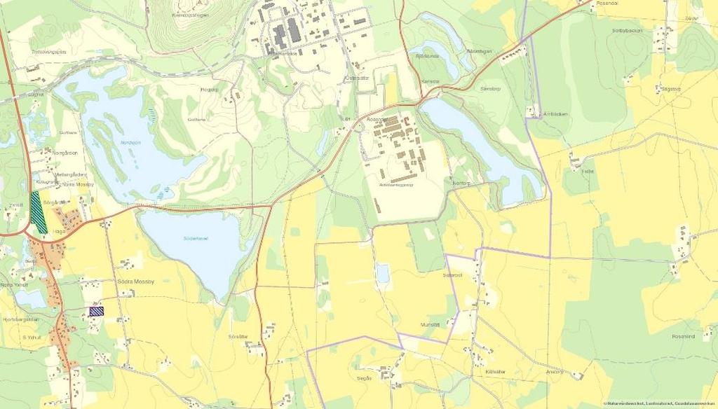 Figur 10: De två riksintressen gällande naturvård som ligger närmast verksamheten kan ses till vänster i figuren.
