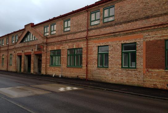 Kulturhistorisk motivering Industrietablering som kom att få stor betydelse för området och innebar början till en utveckling där jordbruksmarken söder om staden successivt