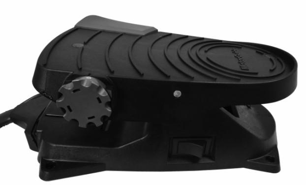 INSTALLATION OCH DRIFT AV TROLLINGMOTOR Hstighetskontroll - kbelstyrd modeller MOTOR MED FEM HASTIGHETER OCH VARIABEL HASTIGHET Fotreglerde motorer är modeller med fem hstigheter.