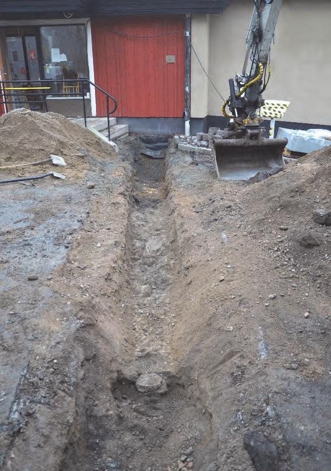 Schaktet var ca 18 meter långt och ca 0,6 meter brett och 0,7 1,0 meter djupt.