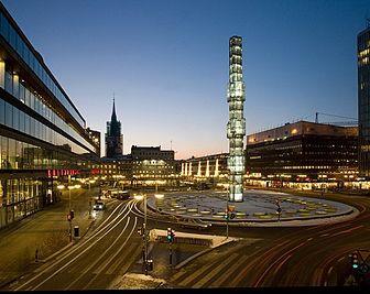 Sergels torg Efter nästan 50 år måste nu taket tätas och huset renoveras. Vatten läcker igenom trevåningskonstruktionen och tätskiktet måste bytas ut.