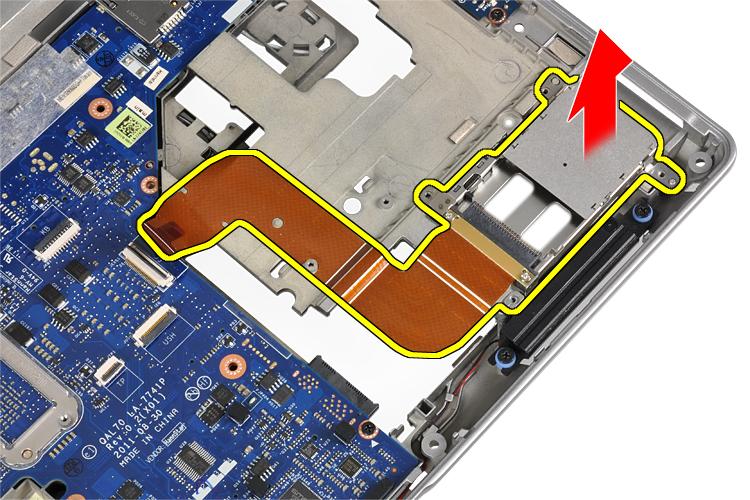 4. Ta bort skruvarna som håller fast ExpressCard-korthållaren i datorn. 5. Ta bort ExpressCard-korthållaren från datorn. Installera ExpressCard-hållaren 1. Sätt i ExpressCard-hållaren på dess plats.