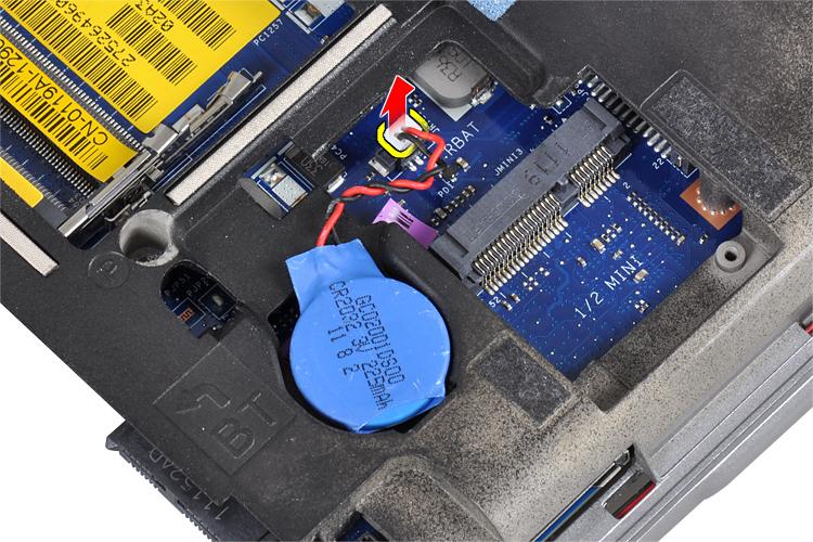 m) bildskärmsmonteringen 3. Koppla bort knappcellsbatteriets kabel från moderkortet. 4. Koppla bort kabeln för ExpressCard-kortet från moderkortet. 5.