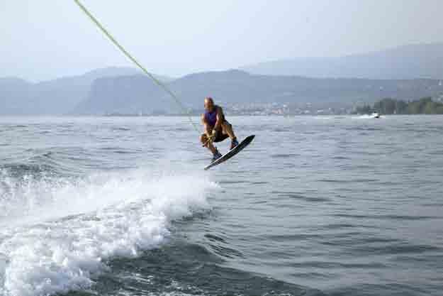 TOW SPORTS INOMBORDSMOTORER Scorpion 377 Scorpion 350 Tow Sport 5.