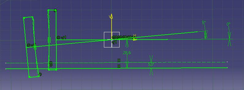 1 Simuleringar i skissverktyget I skissläget i CAD-verktyget skissades tvärsnittet på ringarna och rullen upp och fästes sedan på en Axel i mitten av respektive ring och rulle.