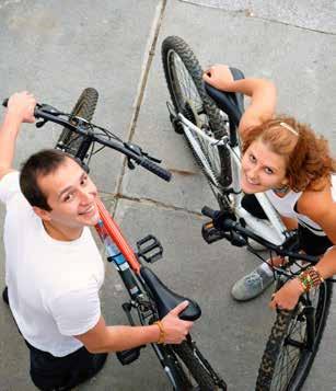 Foto: istock/arand Foto: Privat Foto: Mostphotos, Michael Erhardsson Eyrafältet en arenastad som ger Örebro energi Cykel, buss eller bil Runt de klassiska idrottsarenorna har det på några få år växt