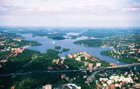 Östra Mälaren och dess vikar Östra Mälaren Det vattenområde som benämns Östra Mälaren i Stockholms vattenprogram är den allra ostligaste delen som utgörs av två smala grenar, en nordlig som börjar