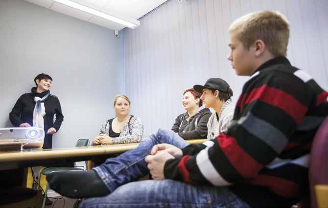 Verksamhetsområde 8 Arbete och integration Verksamheten och syfte Centrum för arbete och integration erbjuder olika former av stöd och arbetsmarknadsåtgärder för att fånga upp ungdomar, invandrare,