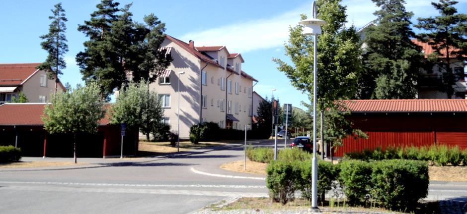 SID 12/33 Figur 7 Lummiga trädgårdar och stråk med naturmark i lugna och trygga bostadsområden är viktiga för grönstrukturen och de boendes välmående.