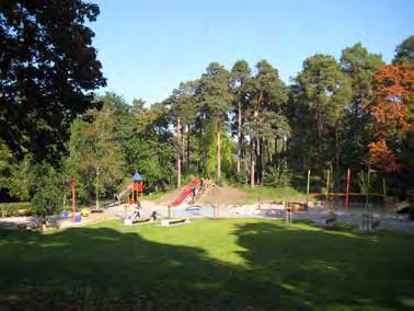 stadsdelarnas grönområden Orionkullen Orionkullen är en bevarad synlig rest av den grusås som går genom stadskärnan. Kullen har idag branta slänter som pryds av blommande lökväxter på våren.