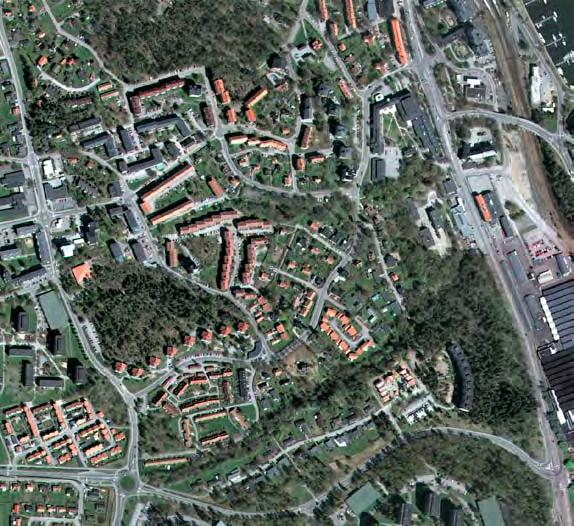 Torekällberget Berg hagen Mariekällravinen Nyköpingsvägen Liljevalchshagen Rännillunden Genetaleden Liljevalchshagen - närnatur Liljevalchshagen är en kringbyggd höjd med sparad skog.