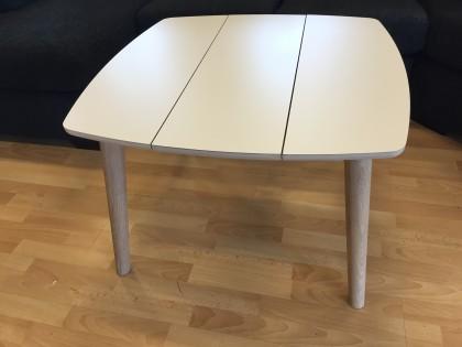 00 kr exkl moms Svart Spegel