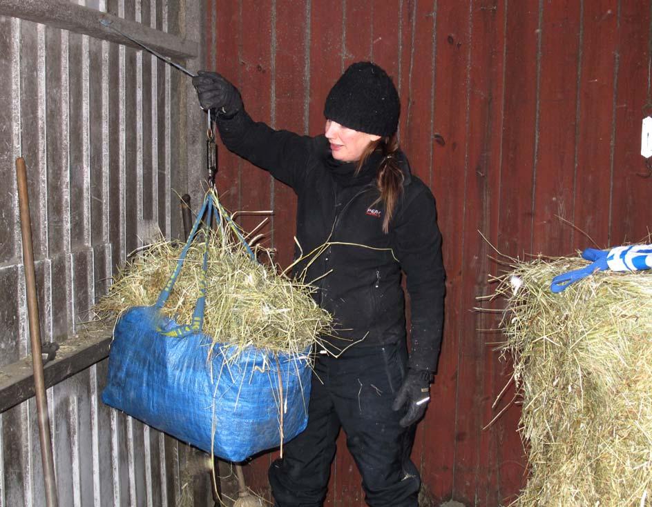 Figur 2: Vid individuellt anpassad utfodring väger man i regel upp en beräknad