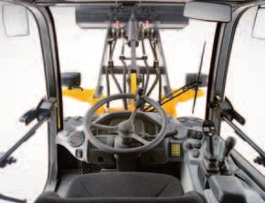 Alla hjul snurrar med samma hastighet för optimal drivförmåga det hjälper dig göra jobbet på ett ekonomiskt sätt. Få mera gjort med den tredje hydraulkretsen.