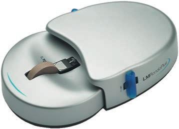 LM-RONDOPLUS SLIPMASKIN LM-RondoPlus LM 8600 Paketet innehåller: Slipmaskin, fotpedal, 400 grit slipsten, 2 LM-Fingo, 5 putsband, instruktions-cd-skiva och quick-guide Interaktiv CD-skiva för