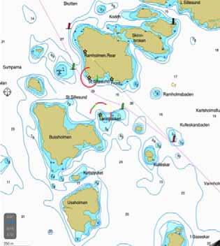 9. Sund mellan Ärholmen, Håholmen, och Klåverön Pos: N 57 52,196 O 011 33,437 Grund hårdbotten med låg exponering. Hög förekomst av makroalger, som sockertare och fingertare.