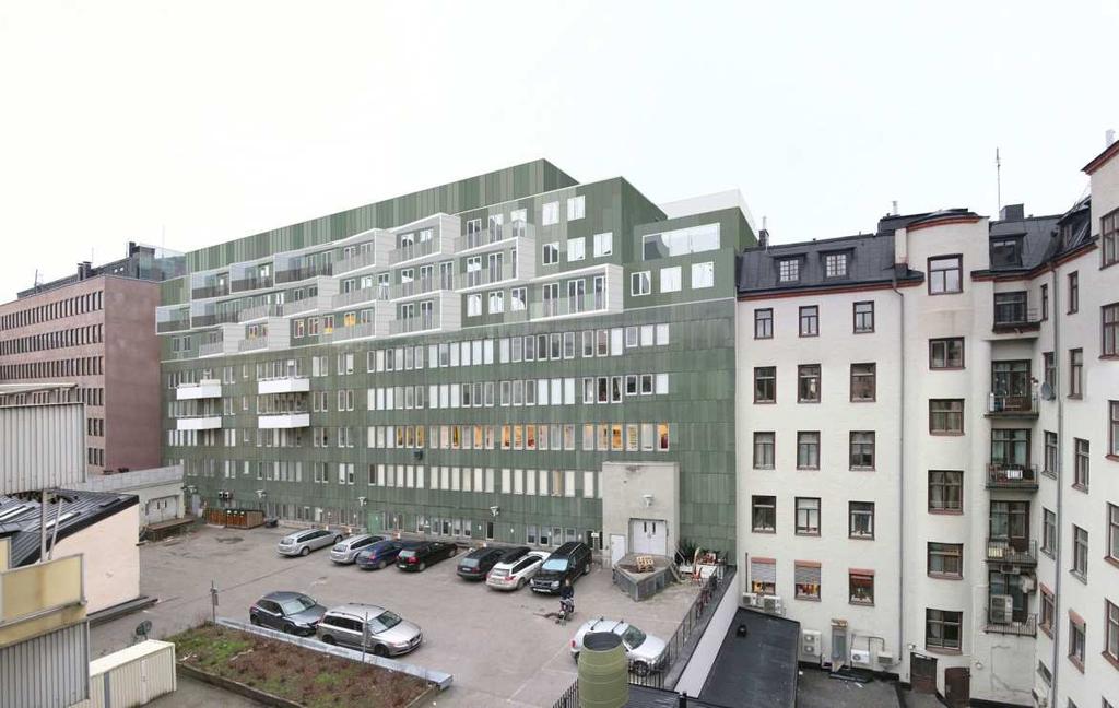 SID 5 (11) Grinden 21, sedd från gården, nuläge Grinden 21, sedd från gården, med påbyggnad Påbyggnad av befintlig bebyggelse Den nya detaljplanen möjliggör en påbyggnad av befintlig volym med 1-3