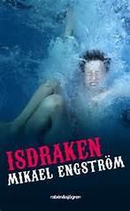 Han är född och uppväxt i Sverige och talar utmärkt svenska, men det räcker tydligen inte. Humoristiskt om ett allvarligt ämne. Bra som diskussionsunderlag.