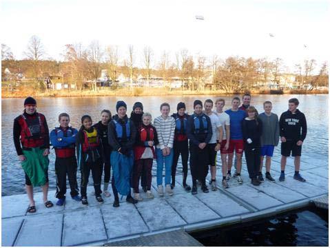 Figur 2 Coola kanotister på Decemberpaddling i Halmstad Effekt av Idrottslyftsmedel: Klubbgemensamma aktiviteter har planerats och genomförts, där medel används till att reducera kostnader för