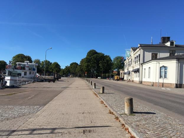 Samhällsbyggnadskontoret Planbeskrivning 13(30) uteservering intill Tullhusets norra fasad som kan tänkas bidra med en känsla av trygghet för den som passerar eller stannar upp.