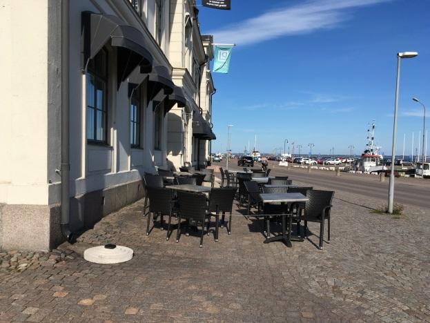 Tillgänglighet och infrastruktur Parkering och kommunikationer Idag går det att ta sig till Tullhuset med både bil, buss, cykel och till fots.