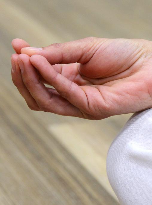 Onsdag 23 januari, kl 13 15.30 Mindfulness och meditation för att hantera smärta Lär dig mer om andning, avslappning och meditation för att hantera smärta.