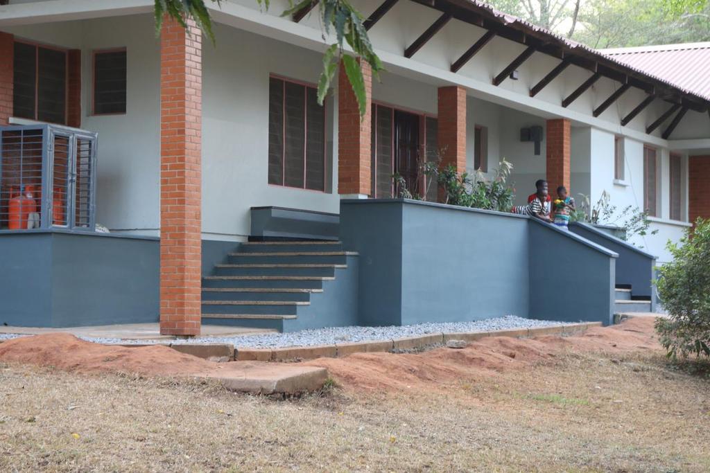 Ett av de nyrenoverade husen i barnbyn. Foto: SOS Arkiv Renoveringen lyfte hela barnbyn Det hände många positiva saker i SOS barnby Owu-Ijebu under 2017.