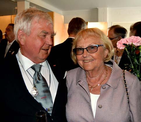 HÖGTIDSLOGE OCH YLVORNAS 40-ÅRSJUBILEUM 26.4 Enligt tradition anordnar Sibbesborgsbröderna och Ylvasystrarna gemensam Högtidsloge så nära Ordens födelsedag 26 april som möjligt.