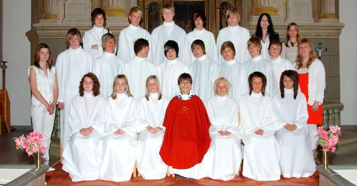 Konfirmation 2008 BETLEHEM Övre raden från vänster: Filip Stålberg, John Lindros, Daniel Boberg, Patrik Eriksson, Albin Krook, Therese Nilsson, Anna Gandsjö Mellanraden från vänster: Sara Nilsson