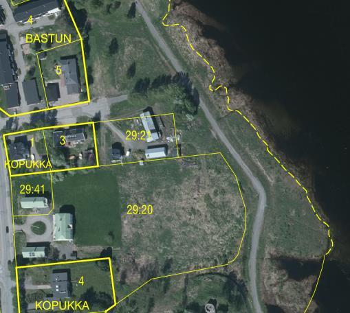 Planområdet angränsar till två detaljplaner: Detaljplan för Haparanda 29:20 och 29:41 (Kopukka), 25-P06/130, direkt söder om aktuell fastighet.