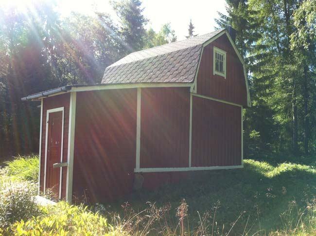 fönster, då konstruktionen hade ruttnat och hotade påverka övrig stomme.
