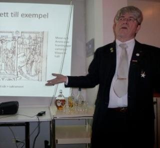 fortsättning Ett mycket levandegjort föredrag om skogsindustrins utveckling och expansion i Värmland, och främst Skoghallsverken.