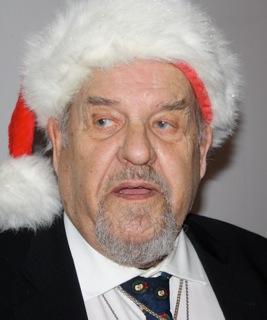 julklappsutdelningen med van hand. Och rimmen var kluriga som alltid.