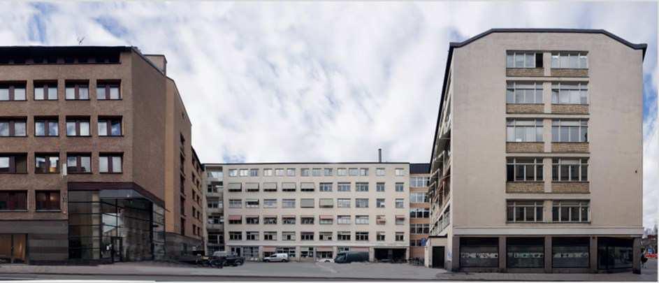 Sida 10 (27) servering och även produktion. Gårdsbyggnadsdelen har en enklare karaktär och i sin placering i bakgrunden av en parkering utgör en mindre betydande position i stadsrummet. År 2015.