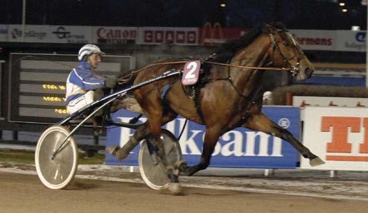 Ägare: TNT Stable HB, Akan Iokman, Cantarelli Pia, Rongione Marie & Taylan Mehmet Uppfödare: Mäenpää Oskari, Finland. Tränare: Nurmos Timo, Tumba Totalisatoromsättning: 280.441 kr. Odds: 1,14.