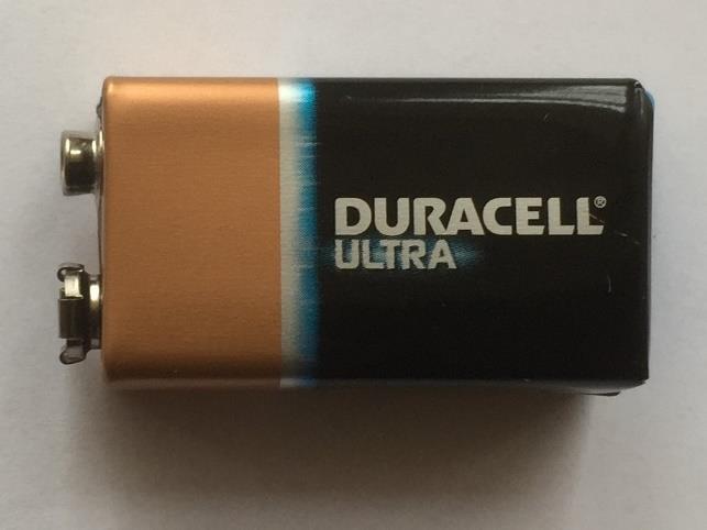 I Duracells sortiment finns två olika typer av 9 volts alkaline batterier: MN1604 och MX1604.