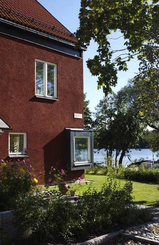 Bostadsrättföreningen äger lägenheterna