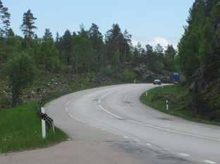 3. Inledning 3.1 Projektets syfte Projektet E22, Karlskrona-Norrköping, delen Häggebotorp -Gladhammar, omfattar ombyggnad av befintlig väg E22 till mötesfri landsväg.