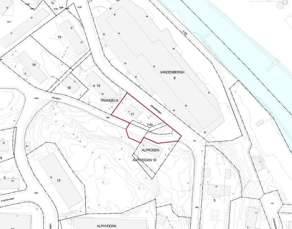 3 (13) S-Dp 2007-03170-54 Markägoförhållanden Triangeln 17, ägs av BTH Bostad AB. Övrig mark inom planområdet ägs av staden. Triangeln 17 Mariehäll 1:20 Planområdet.