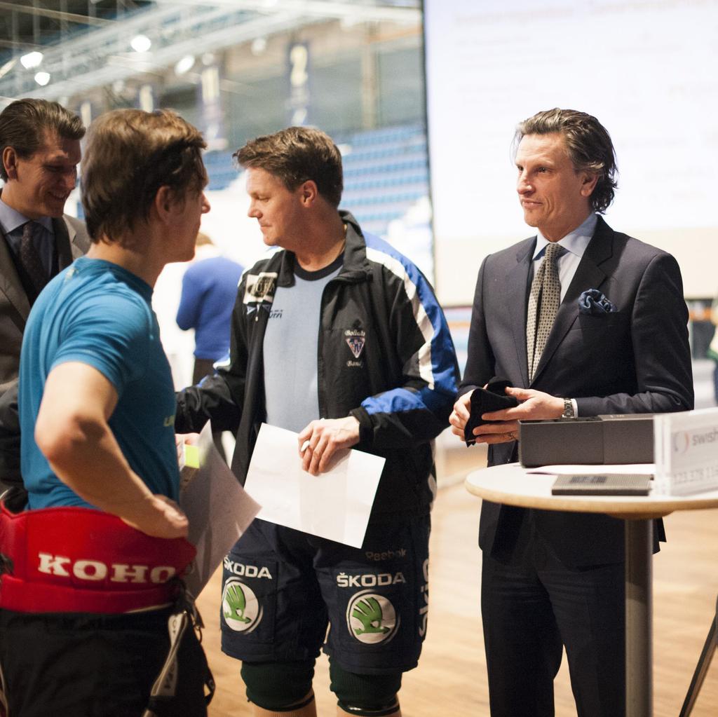 EN PROFESSIONELL OCH AFFÄRSDRIVEN MÖTESPLATS. AIK HOCKEY BUSINESS NETWORK Nu erbjuder vi ett aktivare nätverk där fokus kommer ligga på att marknadsföra ditt företag.