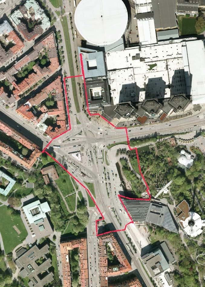 Inledning 1 Inledning 1.1 Bakgrund Korsvägen är en av Göteborgs stora entrépunkter och är tidvis hårt belastad av omfattande såväl bil- och kollektivtrafik som gång- och cykeltrafik.
