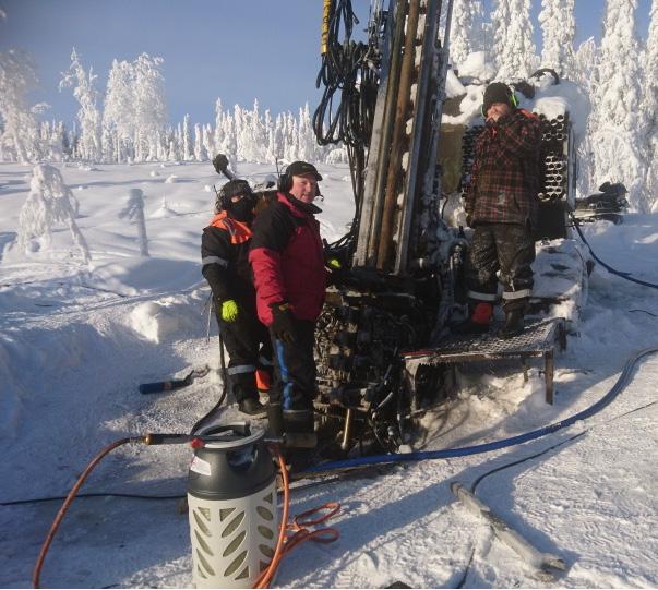 Botnia Exploration Holding AB (publ) Delårsrapport januari mars 2018 Bot l tt p osp kter n sbolag vars verksamhet syftar til l att bygga långsikti gt akti