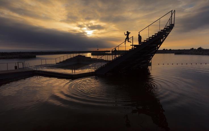 Mål 12. Främja hållbara konsumtions- och produktionsmönster 12.2 Uppnå en hållbar förvaltning och ett effektivt nyttjande av naturresurser. 12.3 Halvera det globala matsvinnet per person 12.